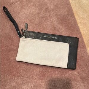 Michael Kors Black and Cream Clutch Wristlet